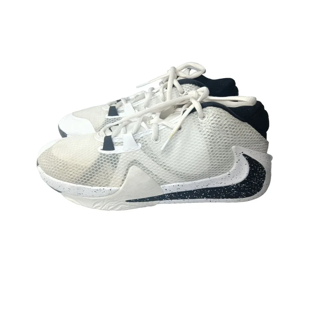 Nike Freak 1 Shoes Boys Size 7 Y sneakers White & Black